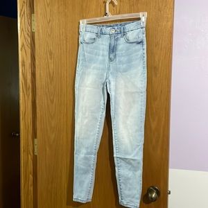 High rise white wash blue skinny jeans size 9